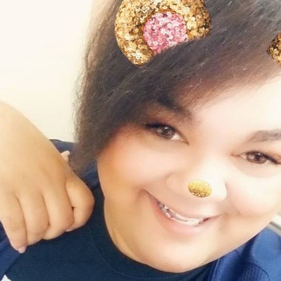 Meet your Posher, Ariel - Picture 1 of 1